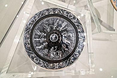 为油腻大叔送厕纸《没纸了》现已发售